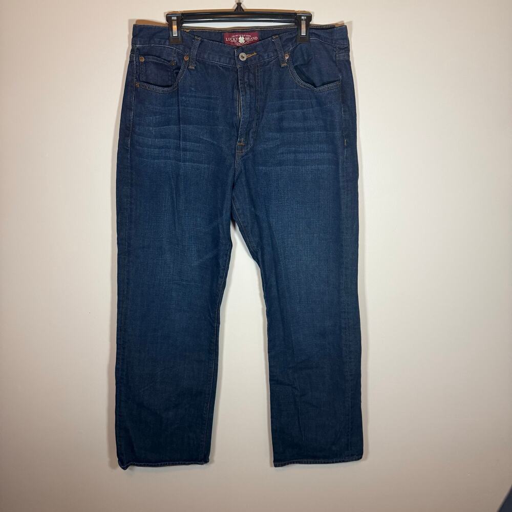 Men’s Blue 36x32 Lucky Brand Relaxed Straight Fit Casual Dark Wash Basic Jeans